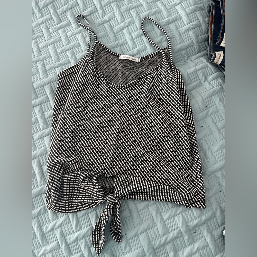 Women’s Tank Top Size Small